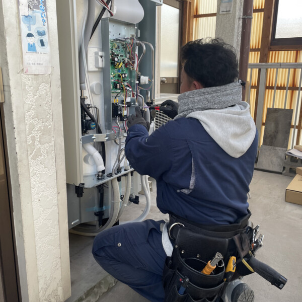 一般住宅エコキュート、照明工事